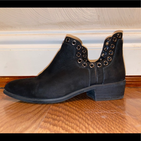 Gianni Bini Grommet Booties - Picture 3 of 3